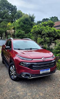 FIAT TORO 2.0 16V TURBO DIESEL VOLCANO 4WD AT9 FIAT TORO 2.0 16V TURBO DIESEL VOLCANO 4WD AT9